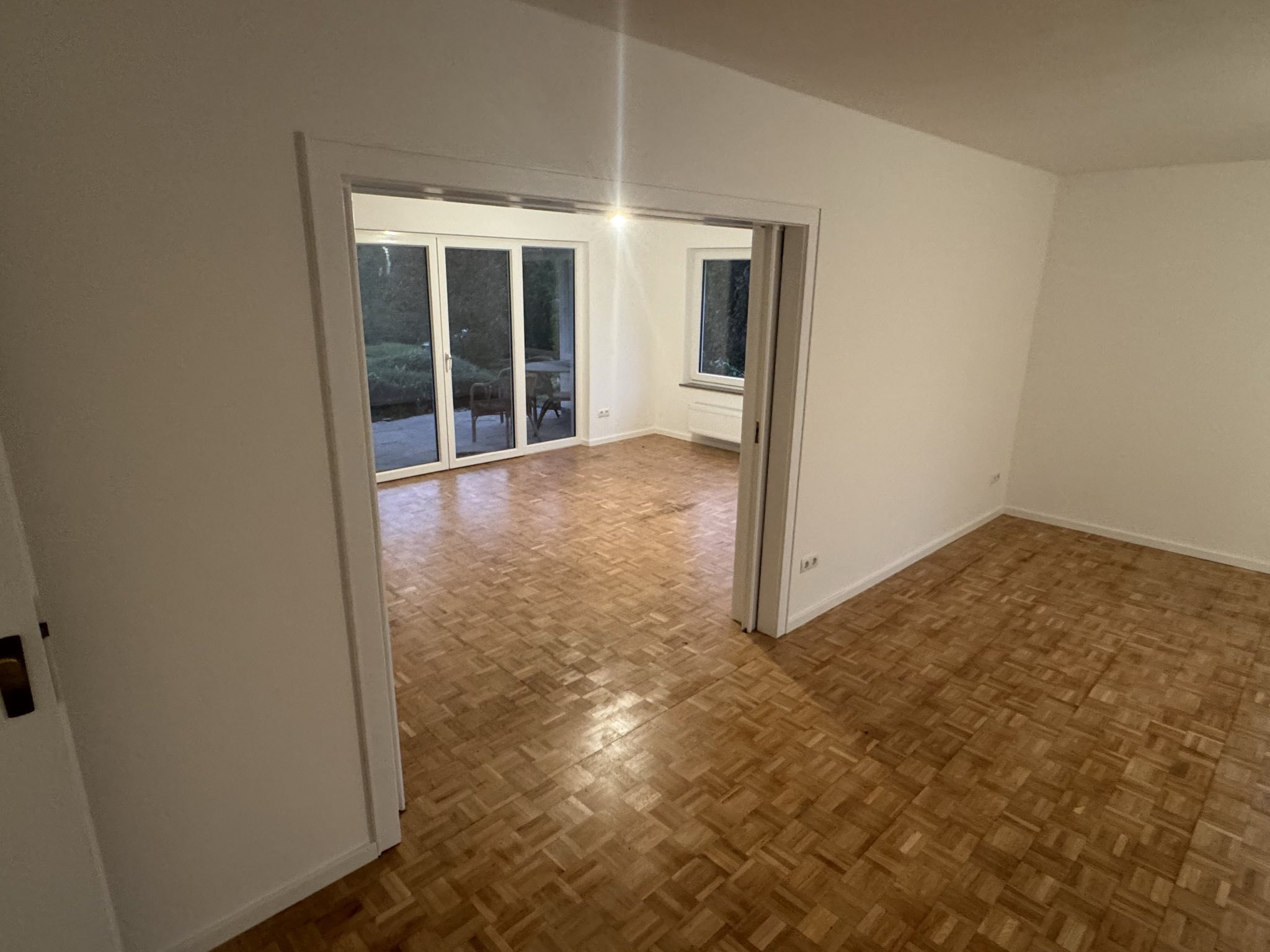 Wohnzimmer und Büro