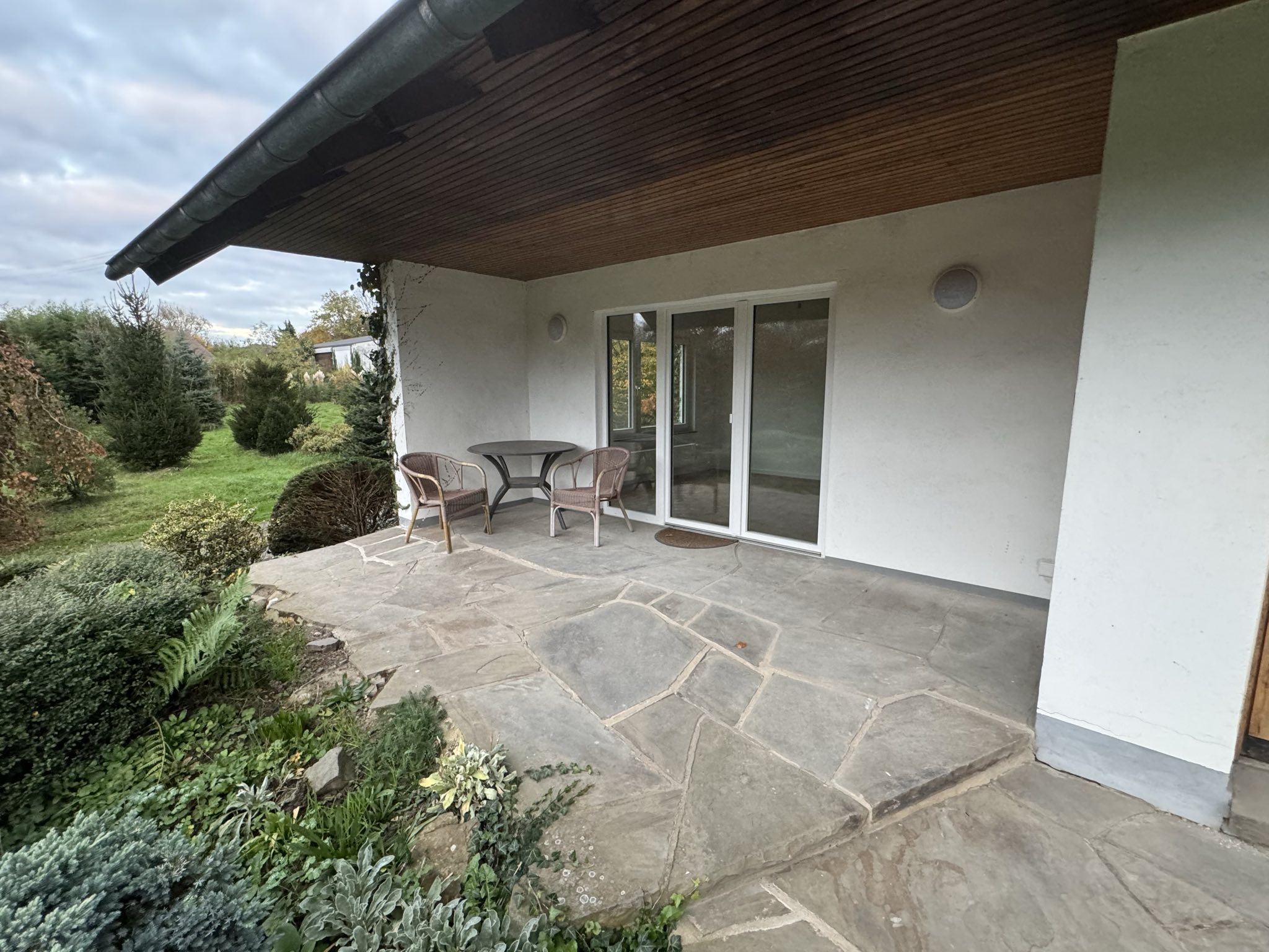 Vorderseite Terrasse